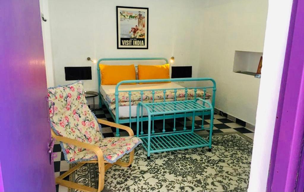 Gypsy Child Lake Hostel Udaipur Exterior photo