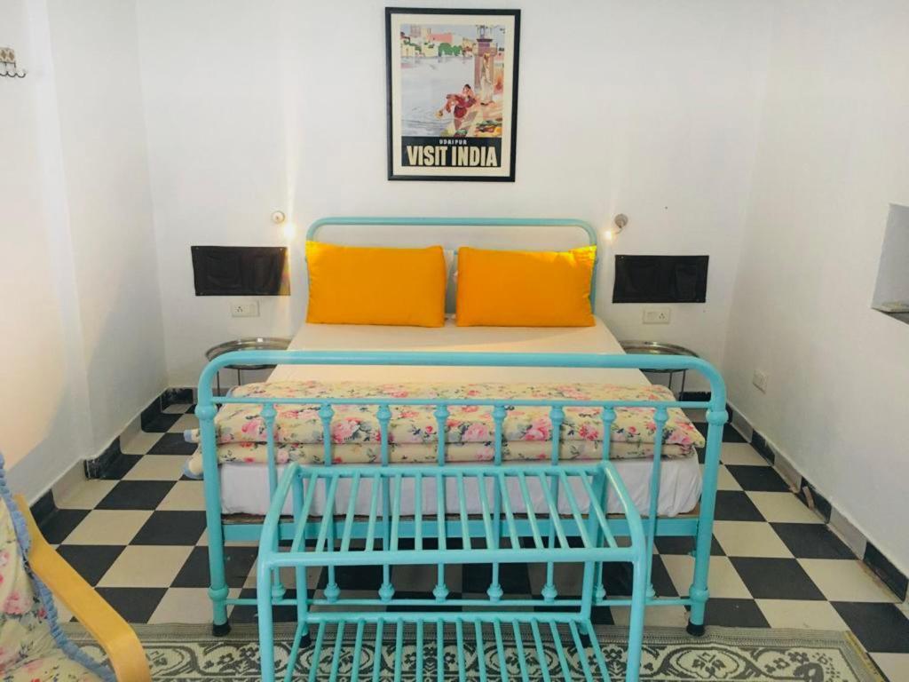 Gypsy Child Lake Hostel Udaipur Exterior photo