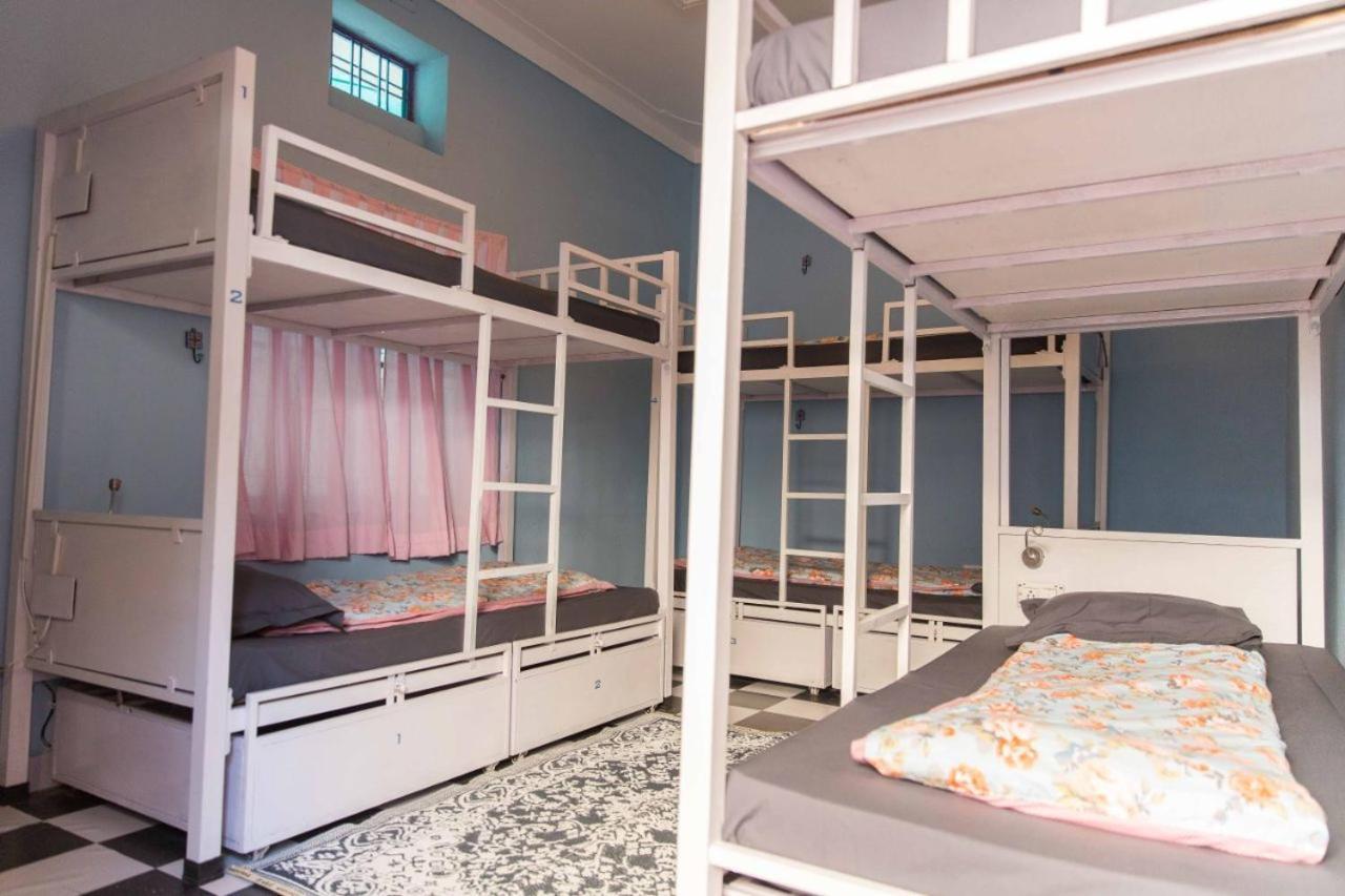 Gypsy Child Lake Hostel Udaipur Exterior photo
