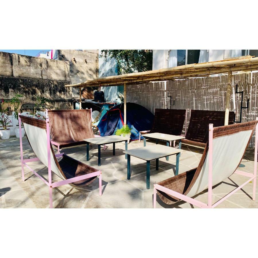 Gypsy Child Lake Hostel Udaipur Exterior photo