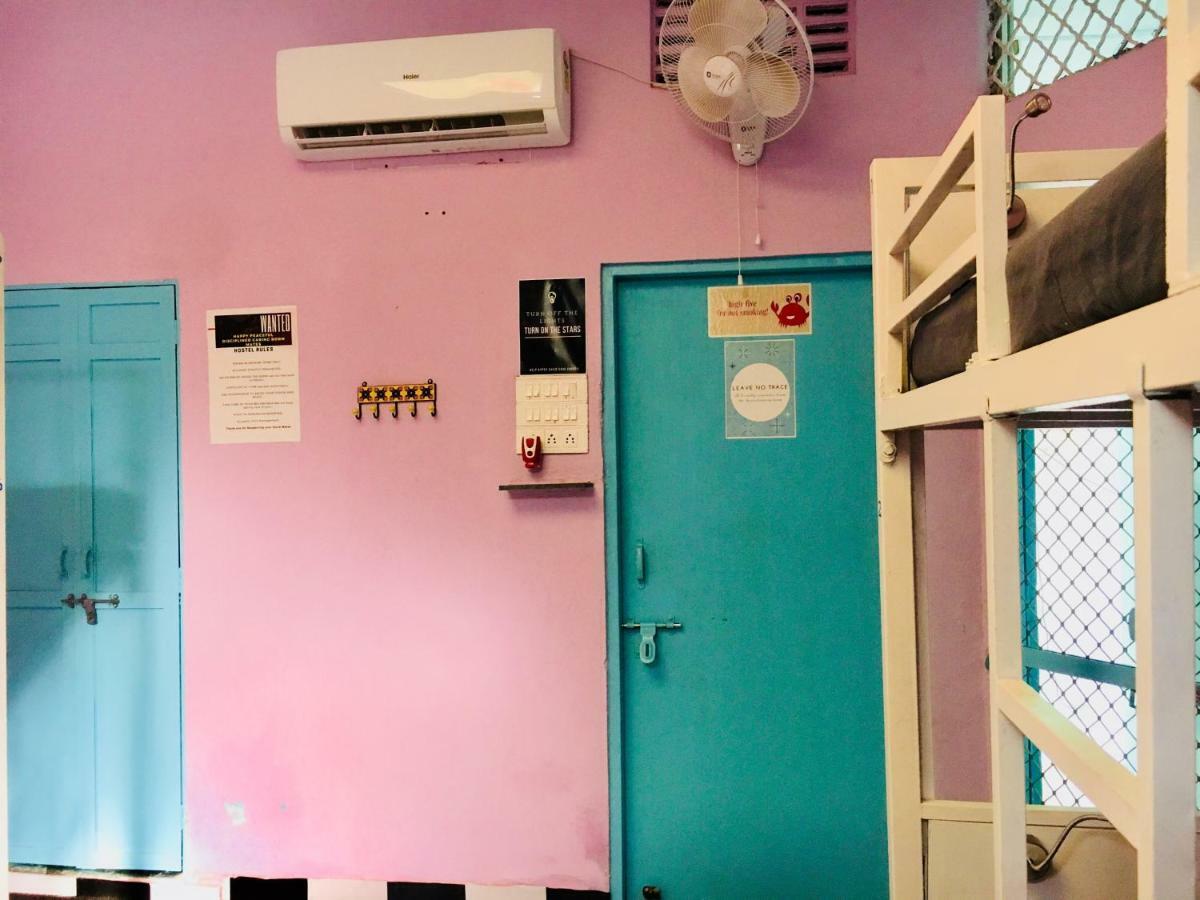 Gypsy Child Lake Hostel Udaipur Exterior photo